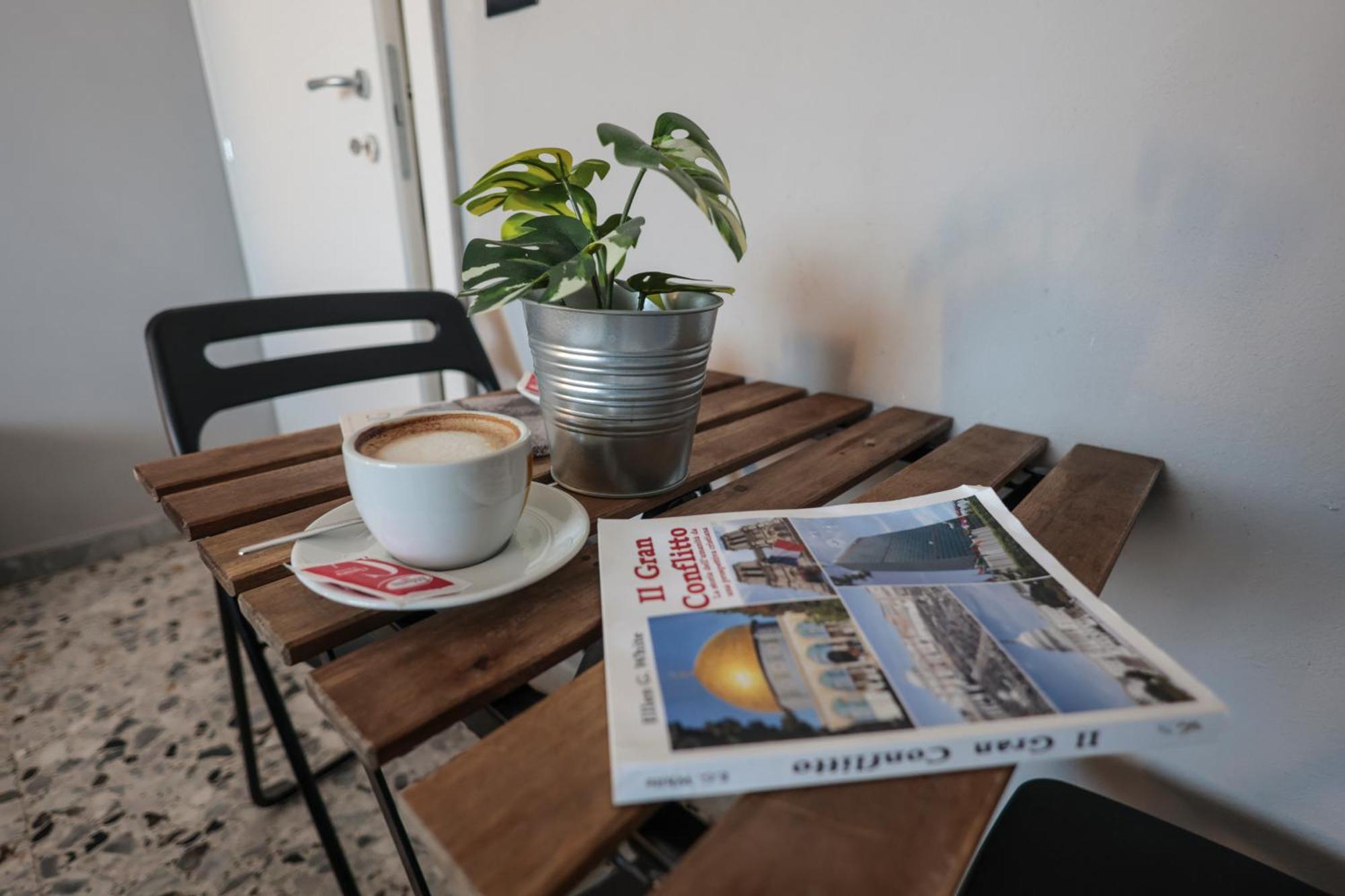 Couette-café A Cartulina E Napule