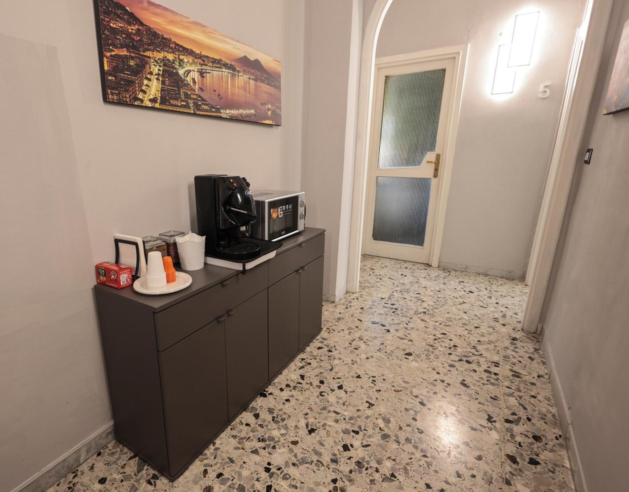 A Cartulina E Napule Naples